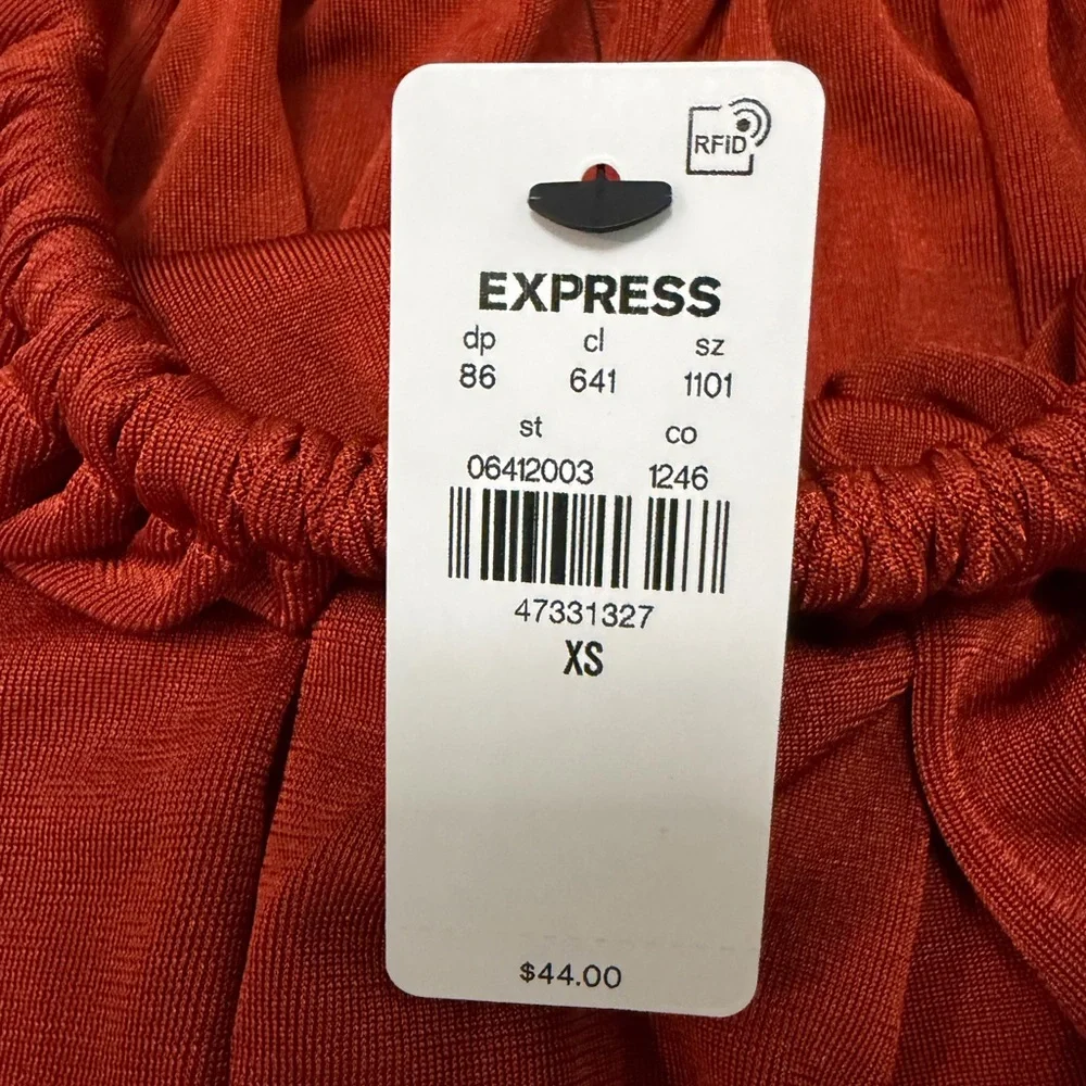 Express Top - Picture 7 of 7